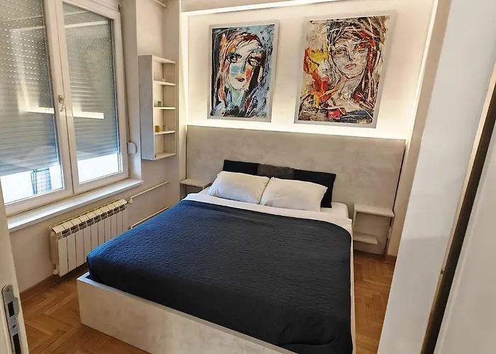Arena Lux Apartment