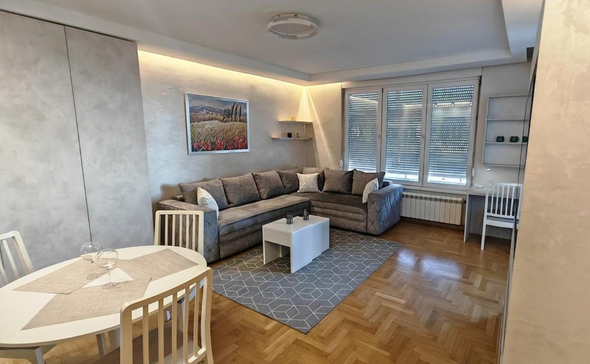 Arena Lux Apartment